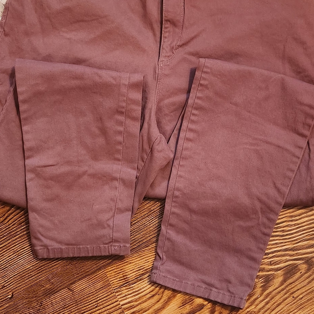 Gloria Vanderbilt Mauve Jeans - Picture 4 of 4